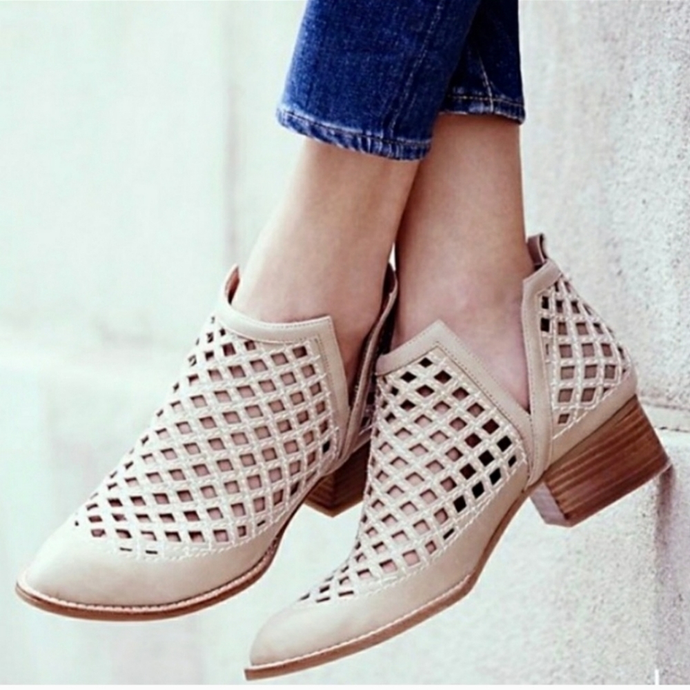 Jeffrey cambell Leather Lattice Cut Beige Ankle Boots Bootie